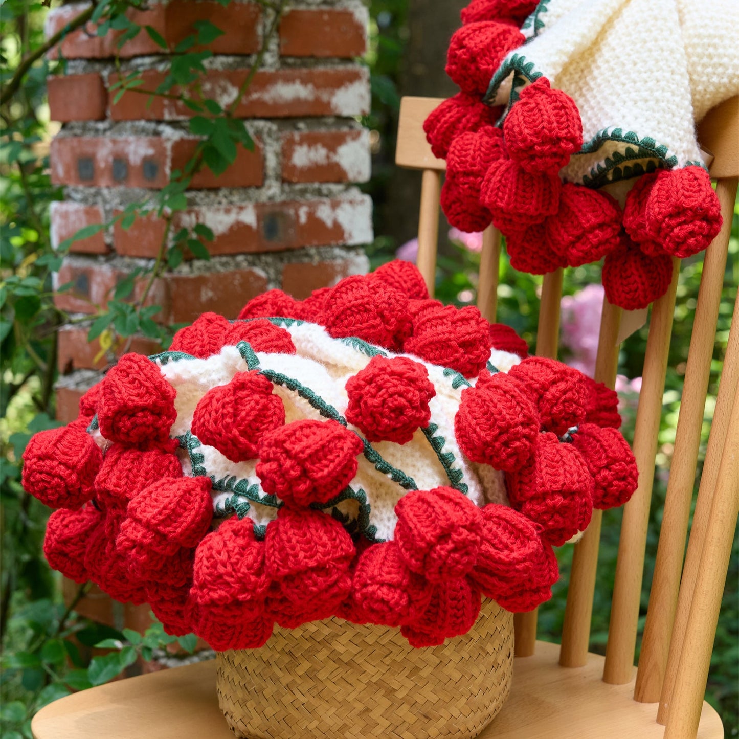 Bouquet-Inspired Knitted Blanket